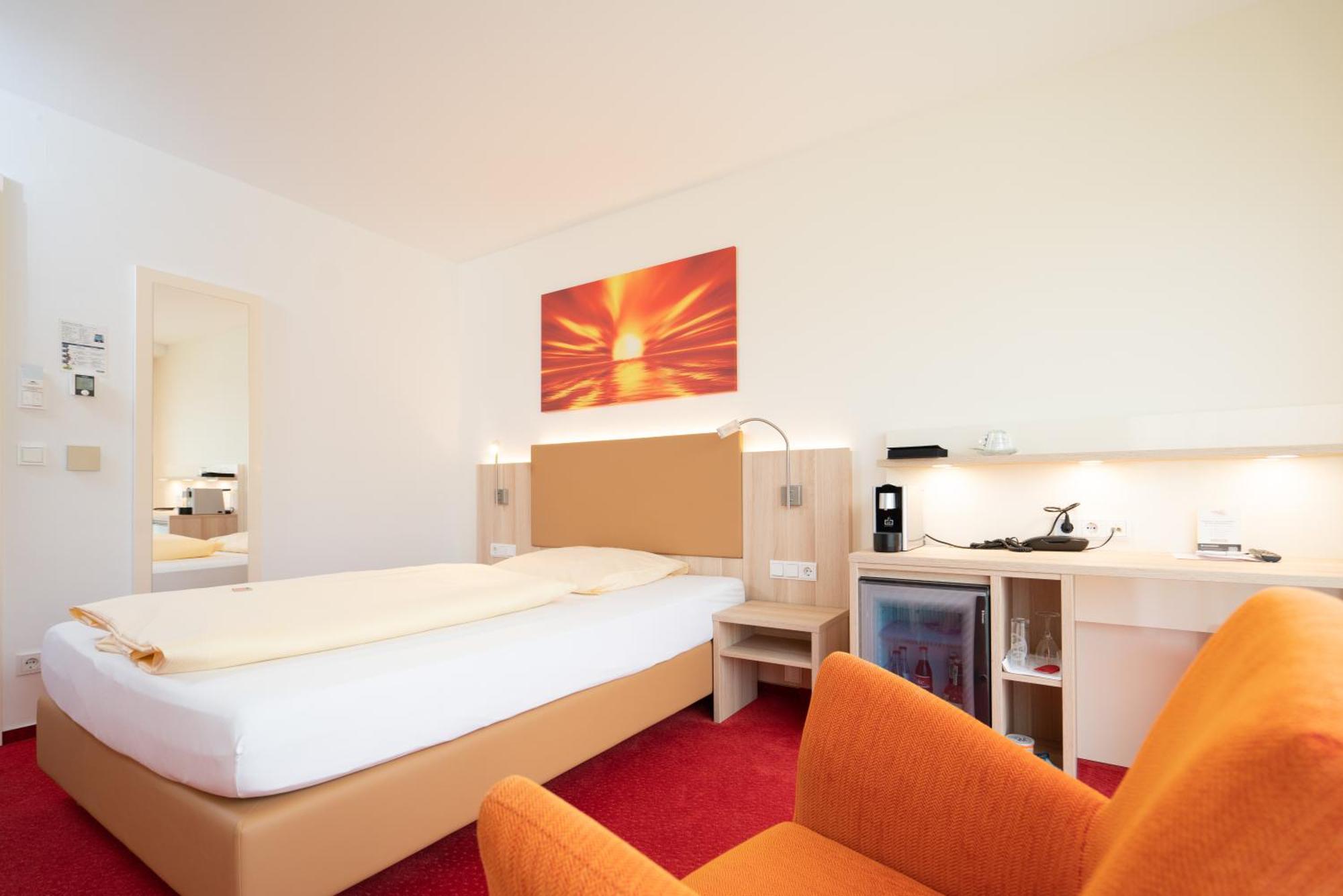 Hotel Adler - Paulas Alb Ехинген Стая снимка